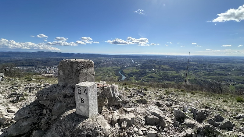 Kjer se združijo svežina Alp, dišeče vonjave Sredozemlja in Kras